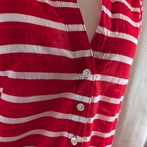 Old Navy Long Sleeve Swim Shirt Collar Red and White Stripes Size Medium Summer - Picture 6 of 13